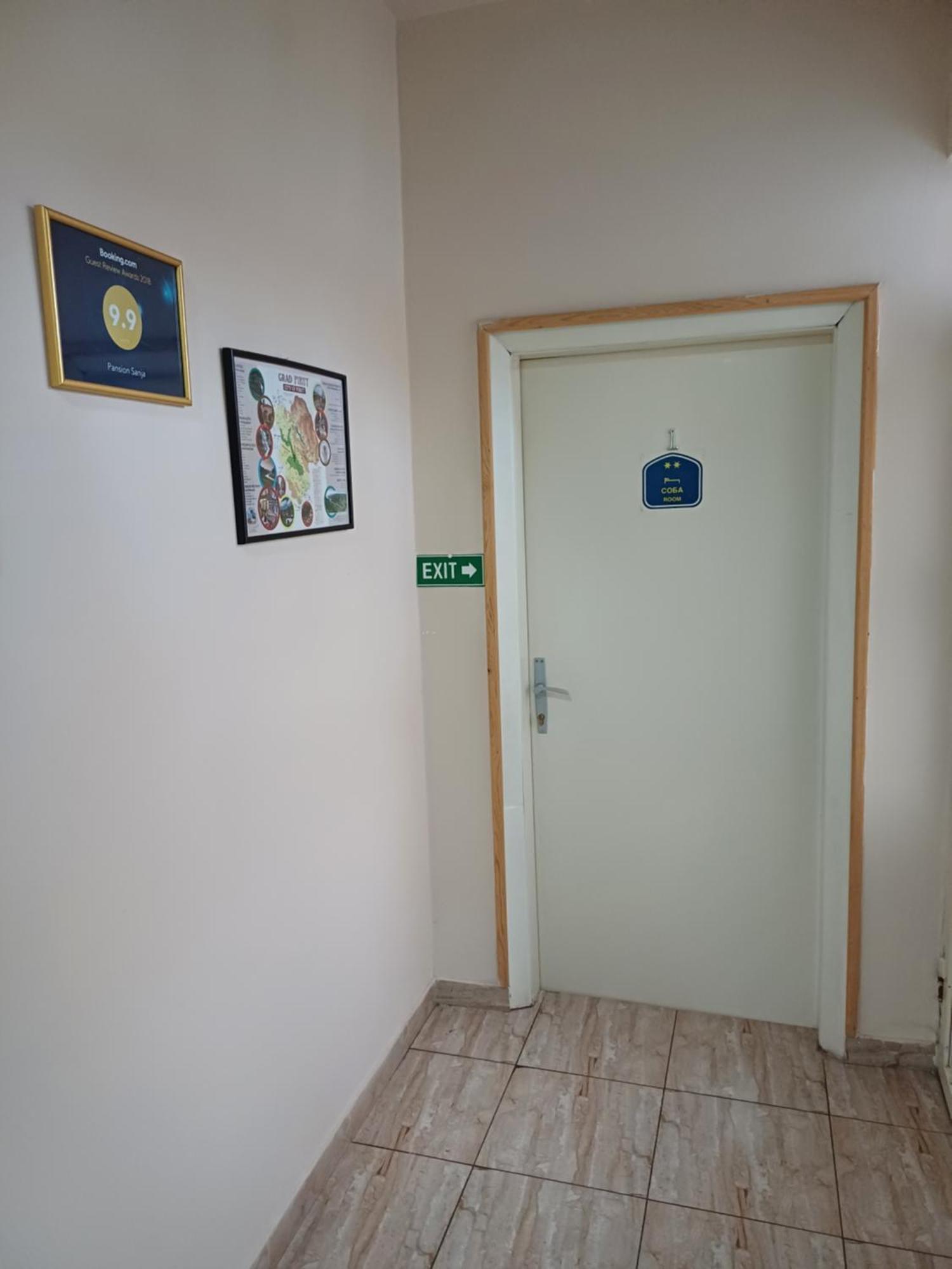 Sobe Sanja Hotel Pirot Phòng bức ảnh